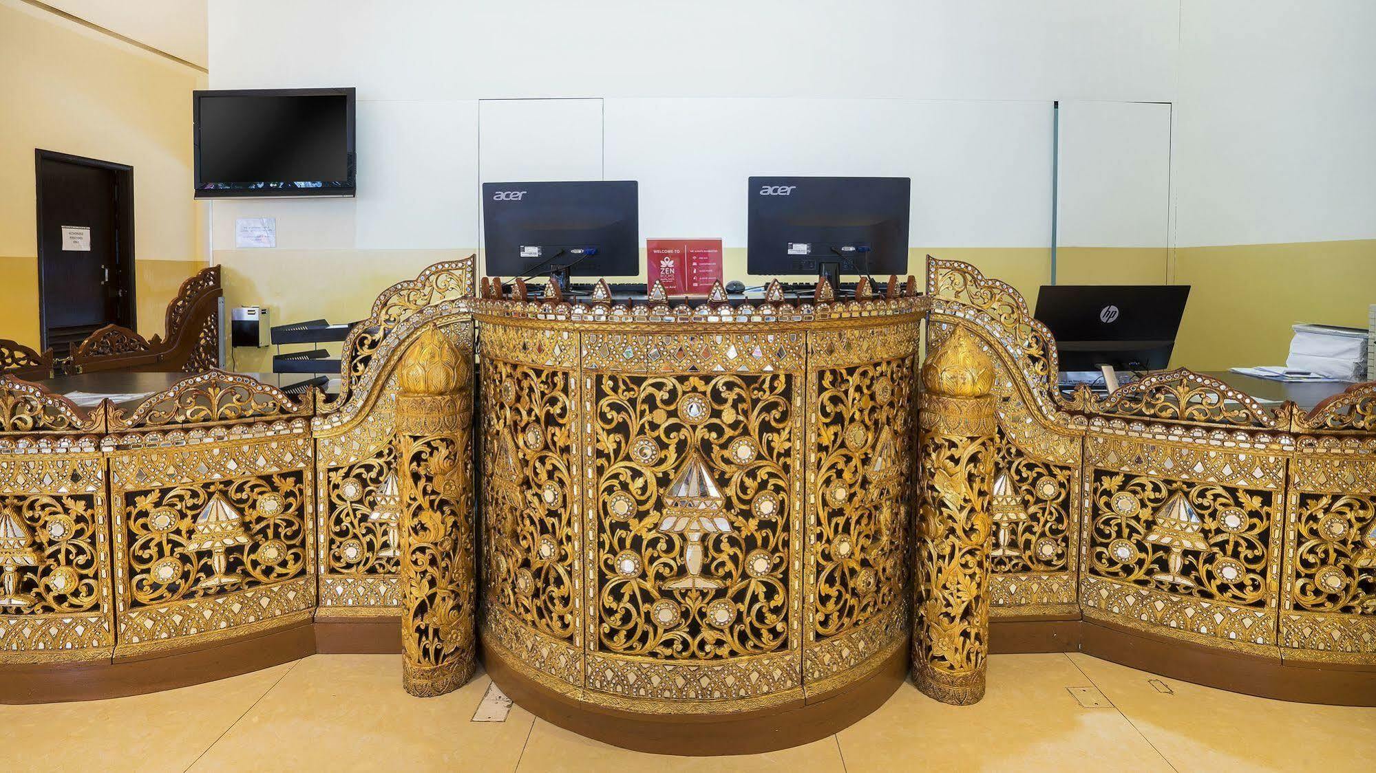 Zen Mustafa Khách sạn 3*