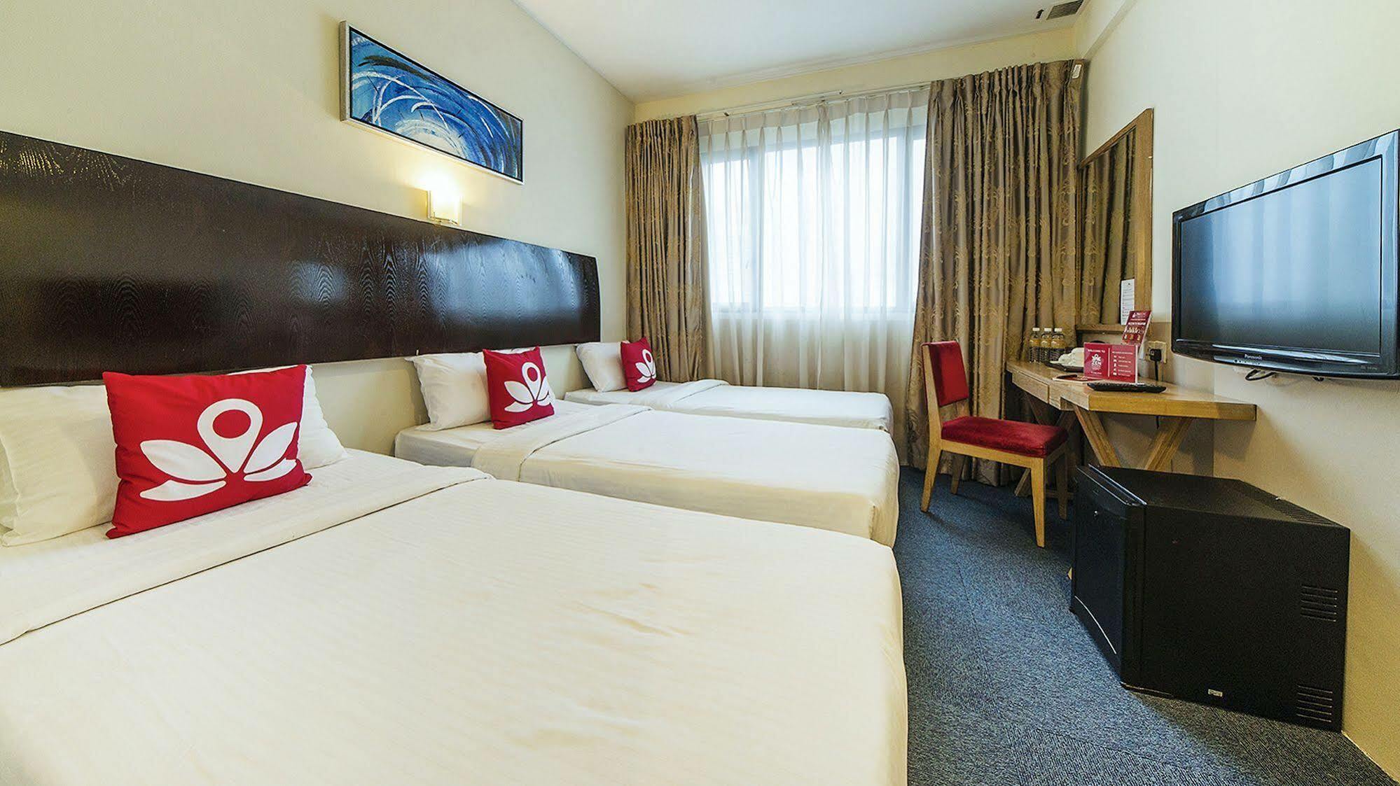 Khách sạn Zen Mustafa 3*